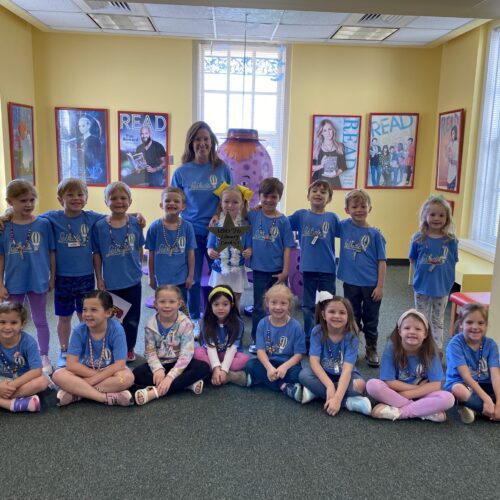 A group of young visitors from Leika's Preschool